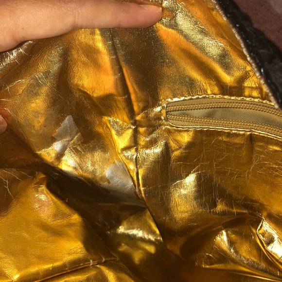 Big Buddha Purse - Picture 6 of 6